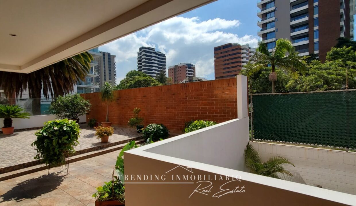 WhatsApp Image 2023-12-11 at 10.40.39 AM (1)