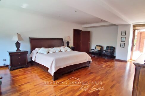 WhatsApp Image 2023-12-11 at 10.40.40 AM