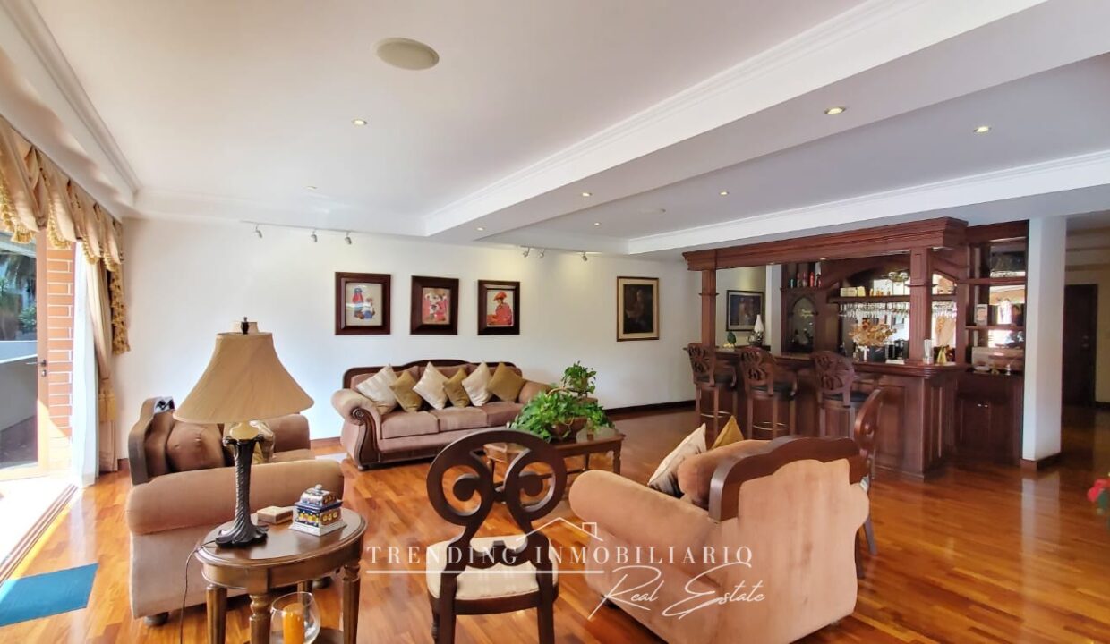 WhatsApp Image 2023-12-11 at 10.40.41 AM (4)