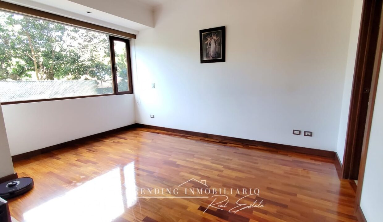 WhatsApp Image 2023-12-11 at 10.40.42 AM (2)