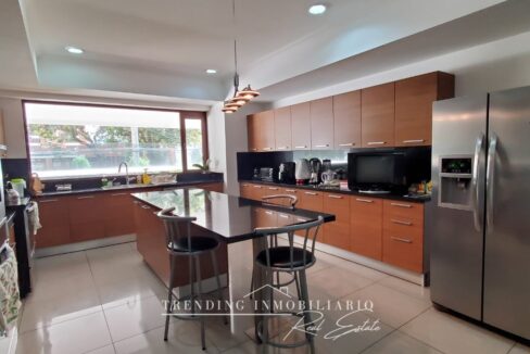 WhatsApp Image 2023-12-11 at 10.40.42 AM (5)