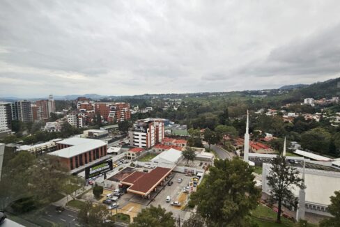 WhatsApp Image 2025-11-11 at 10.01.04 PM