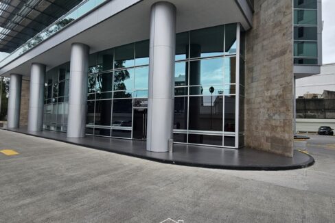 WhatsApp Image 2025-11-11 at 10.00.10 PM