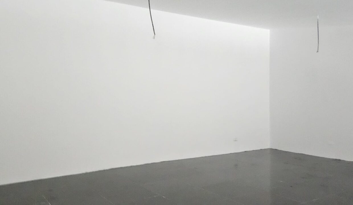 WhatsApp Image 2025-09-30 at 10.38.37 AM (3)