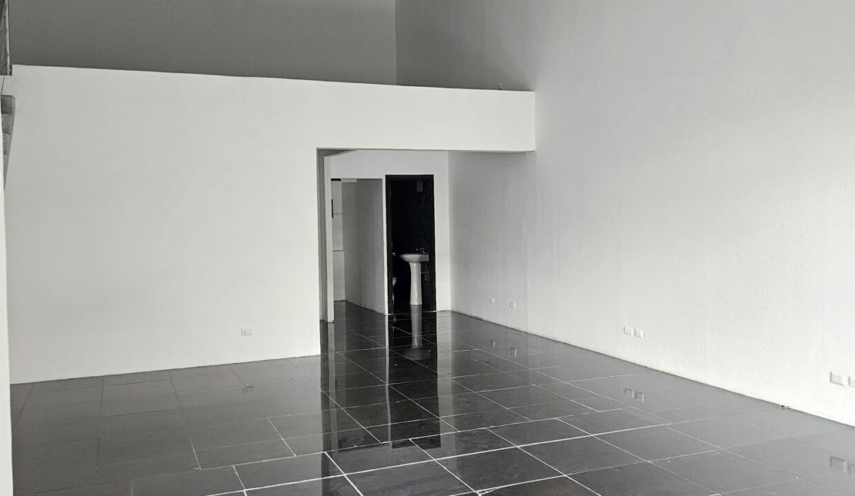 WhatsApp Image 2025-09-30 at 10.38.38 AM