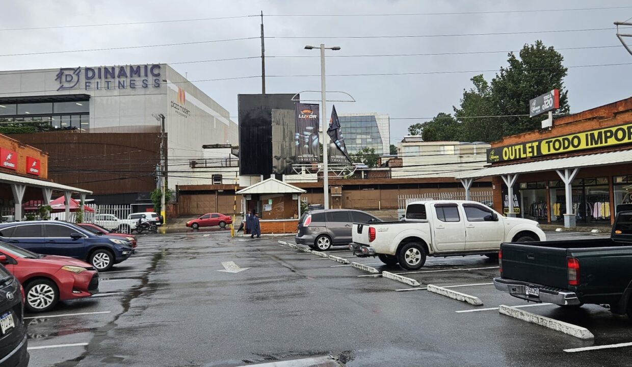 WhatsApp Image 2025-09-30 at 10.38.41 AM (2)