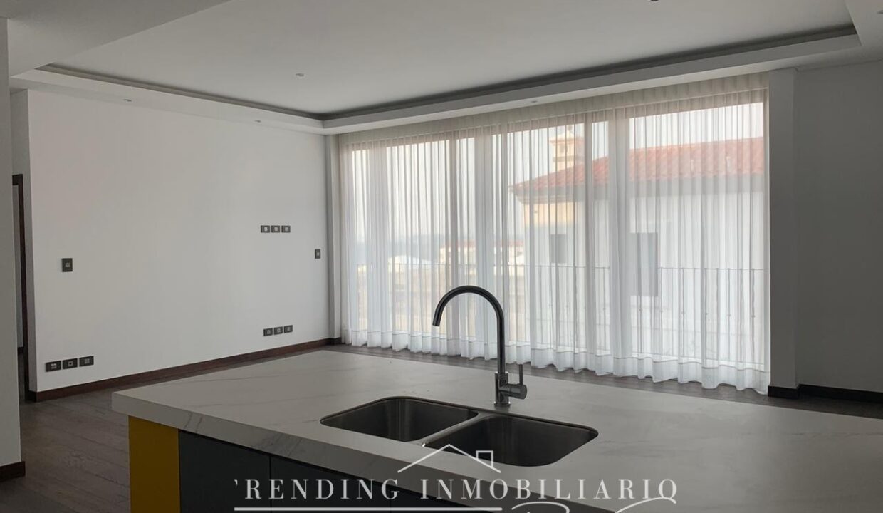 WhatsApp Image 2025-05-15 at 6.00.14 PM (2)