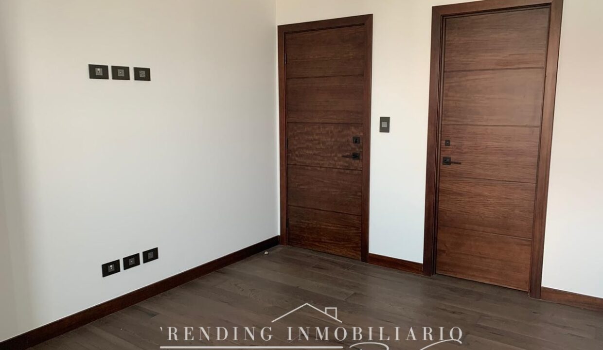 WhatsApp Image 2025-05-15 at 6.00.15 PM (2)