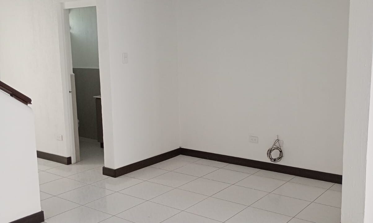 WhatsApp Image 2025-10-13 at 4.15.18 PM (2)