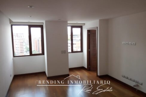 WhatsApp Image 2025-10-15 at 11.18.49 AM (6)