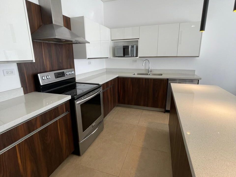 WhatsApp Image 2025-10-15 at 5.50.33 PM (3)