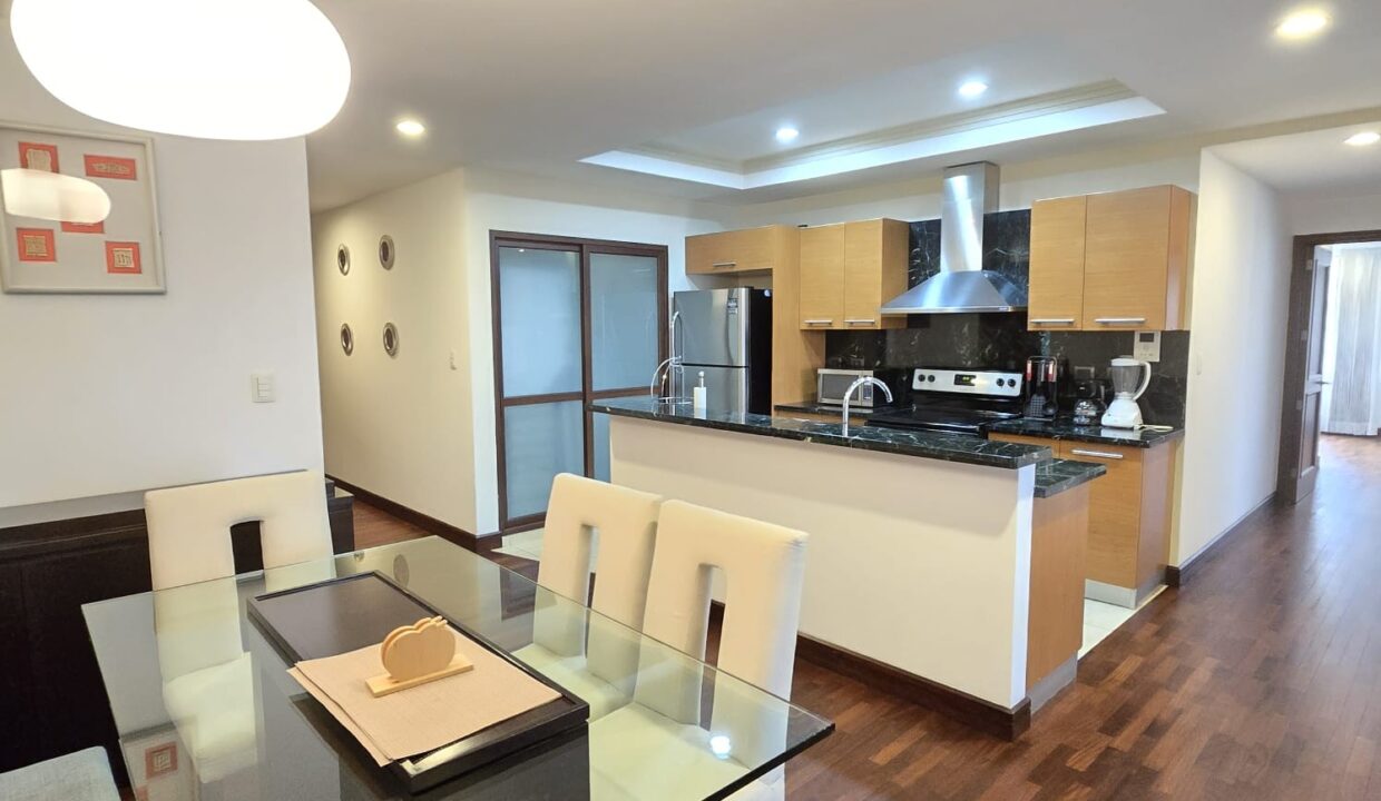 WhatsApp Image 2025-10-17 at 1.41.39 PM