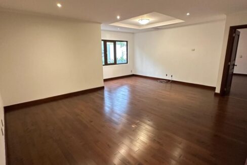 Imagen de WhatsApp 2025-05-16 a las 16.33.07_2146e16c