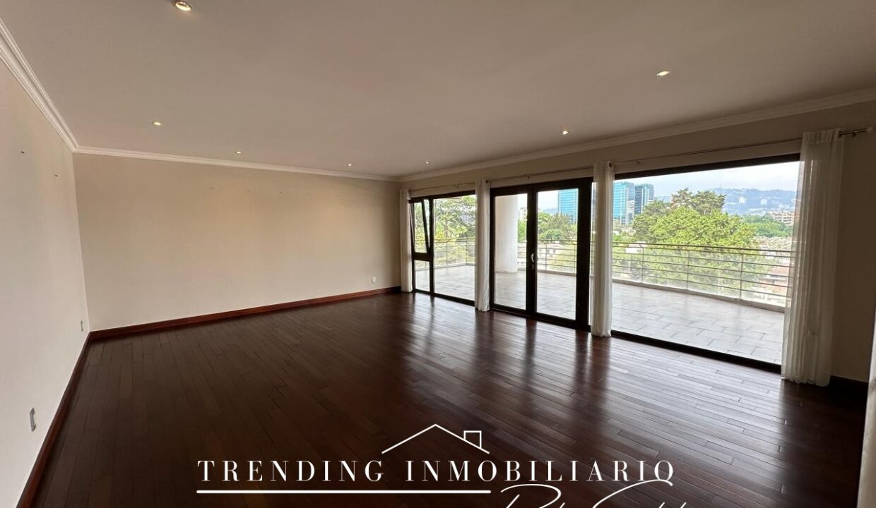 Imagen de WhatsApp 2025-05-16 a las 16.33.07_8e2a5322