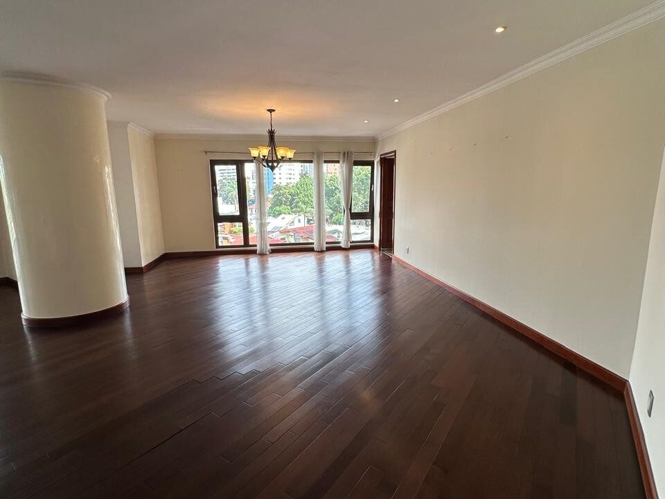 Imagen de WhatsApp 2025-05-16 a las 16.33.07_c2abf4c5