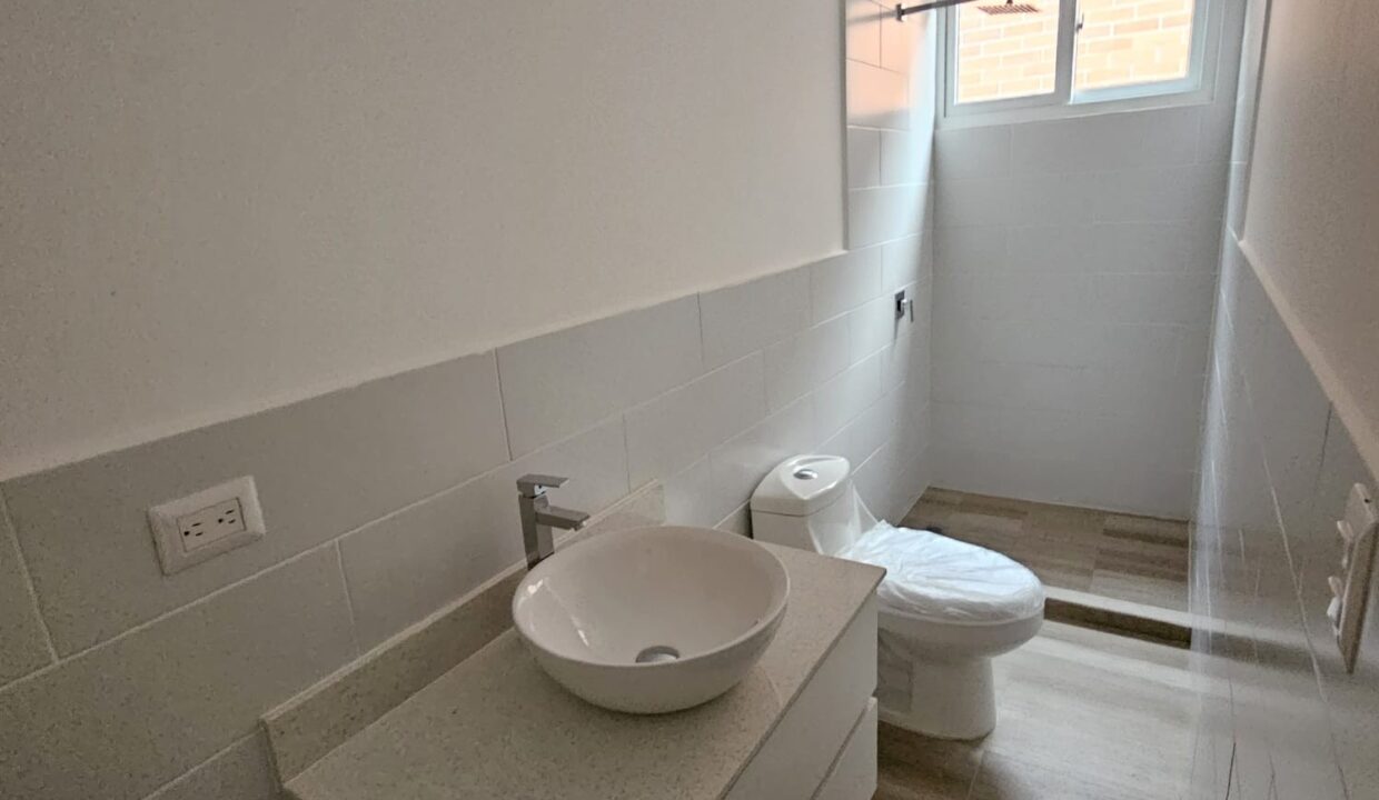 WhatsApp Image 2025-09-03 at 6.14.39 PM (1)