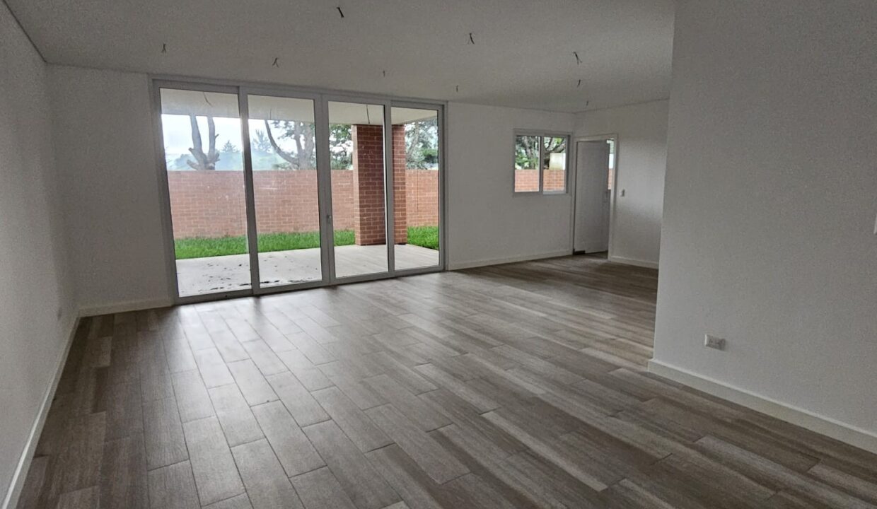 WhatsApp Image 2025-09-03 at 6.14.47 PM (2)