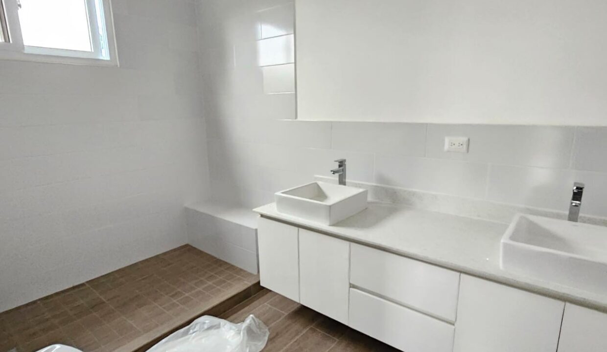 WhatsApp Image 2025-09-03 at 6.15.44 PM (1)