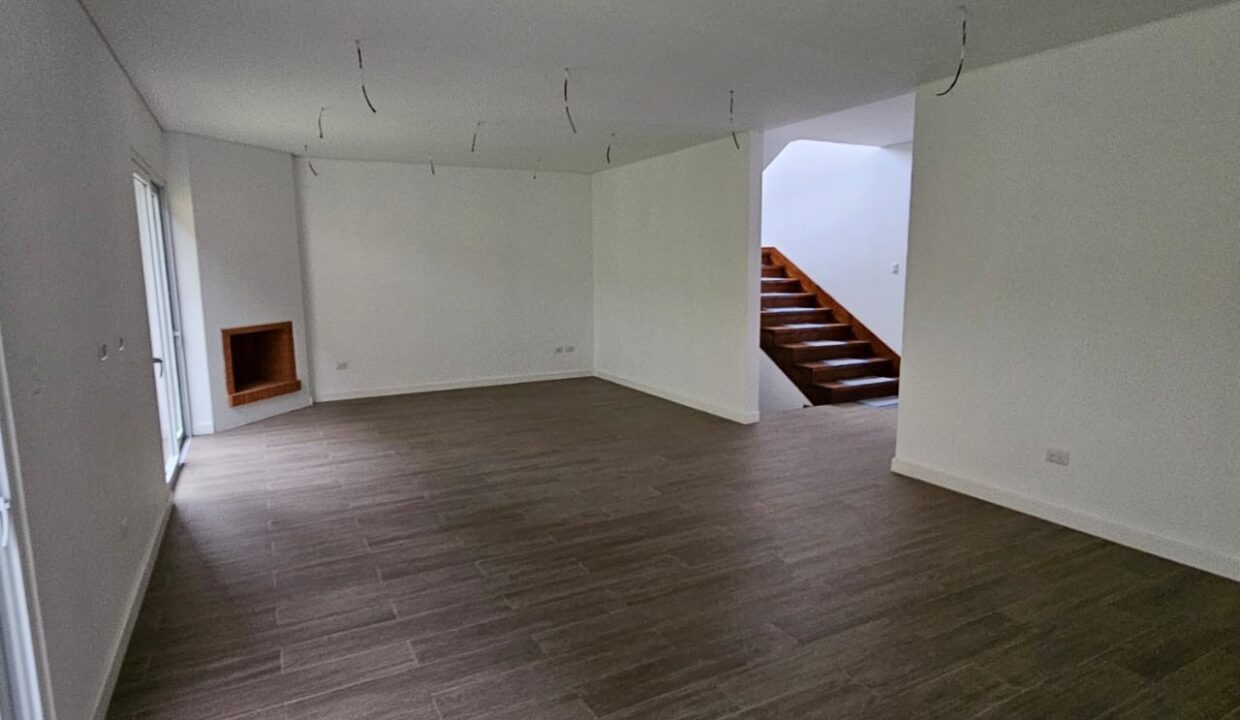 WhatsApp Image 2025-09-03 at 6.15.45 PM (5)