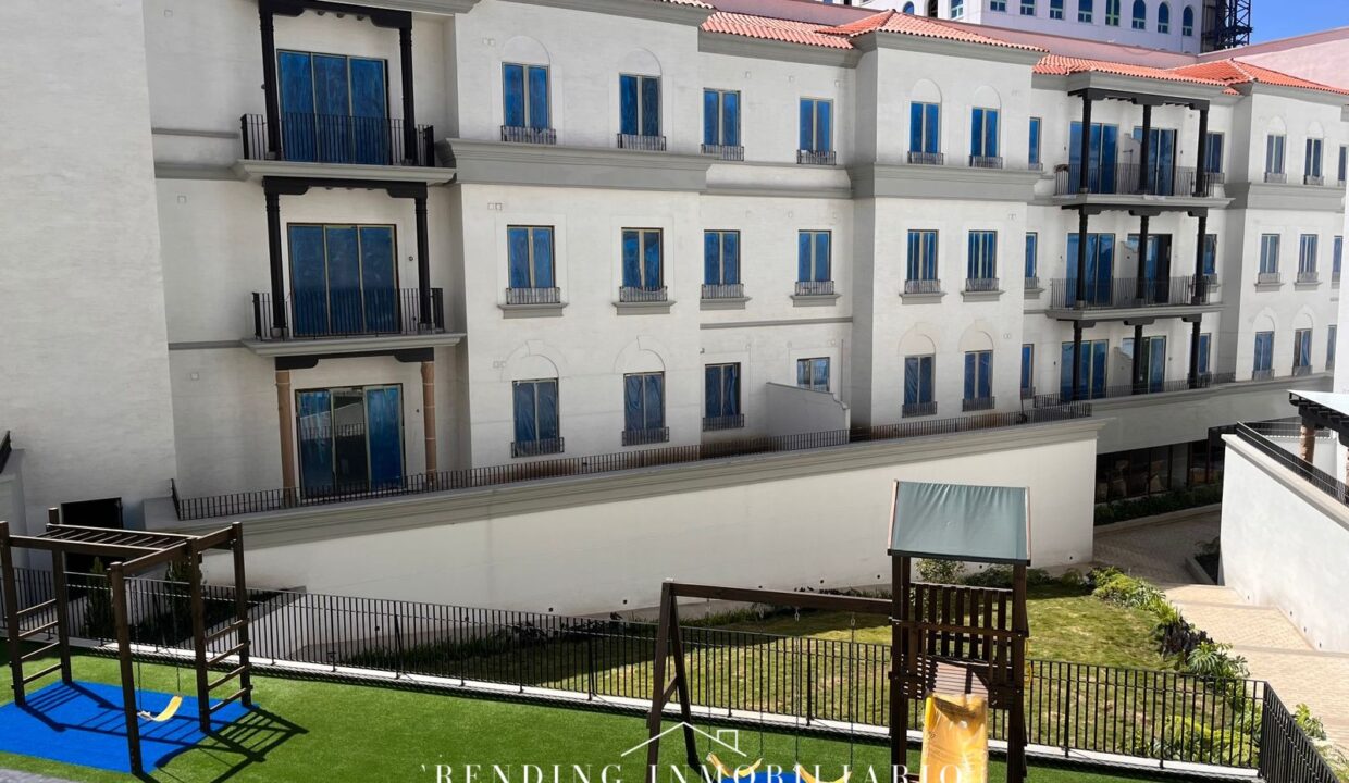 WhatsApp Image 2025-11-11 at 12.00.40 AM