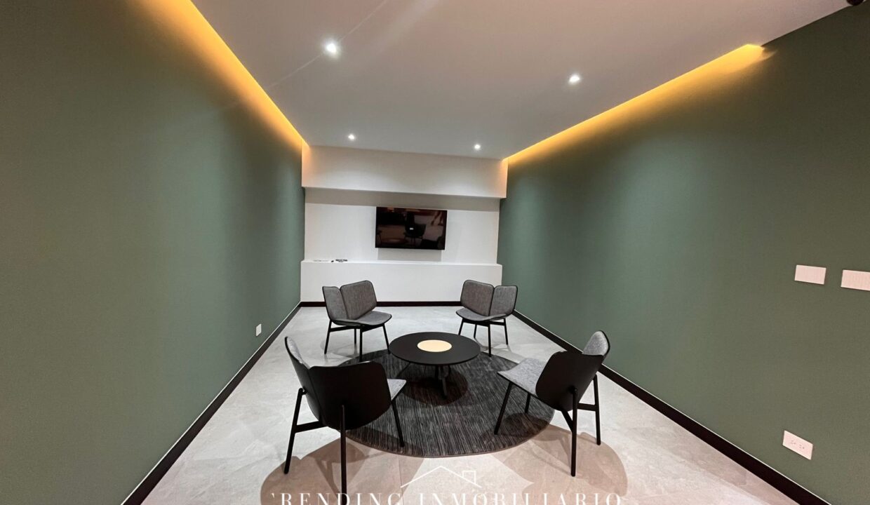 WhatsApp Image 2025-11-11 at 12.00.41 AM (1)