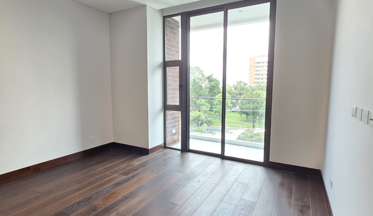 WhatsApp Image 2026-02-16 at 12.06.48 PM (4)