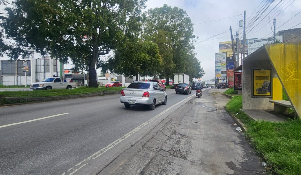 WhatsApp Image 2025-11-11 at 10.03.31 PM (2)