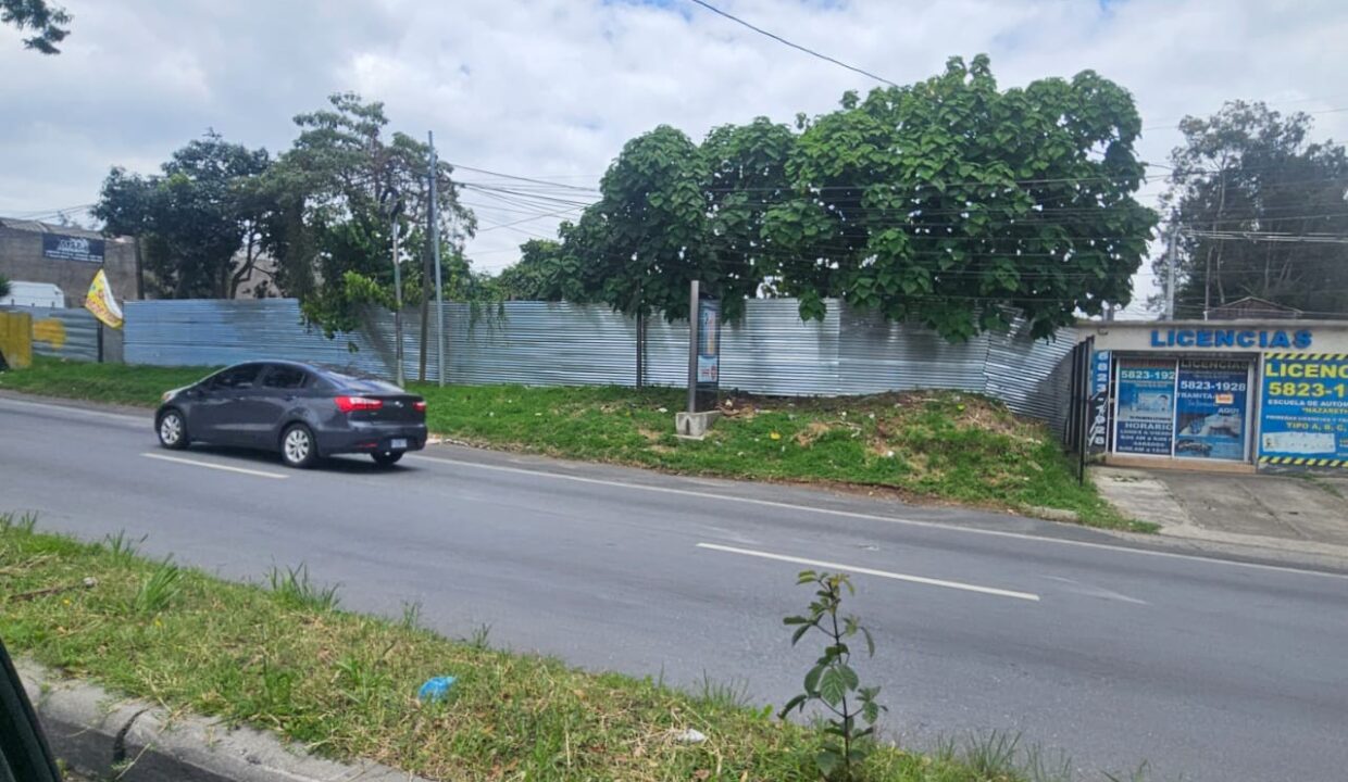 WhatsApp Image 2025-11-11 at 10.03.32 PM