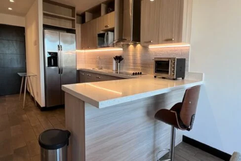 Apartamento amueblado en Edificio Verona, Zona 10