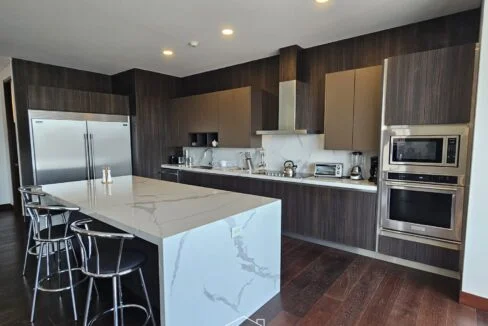 Apartamento en Edificio Echo, Zona 14